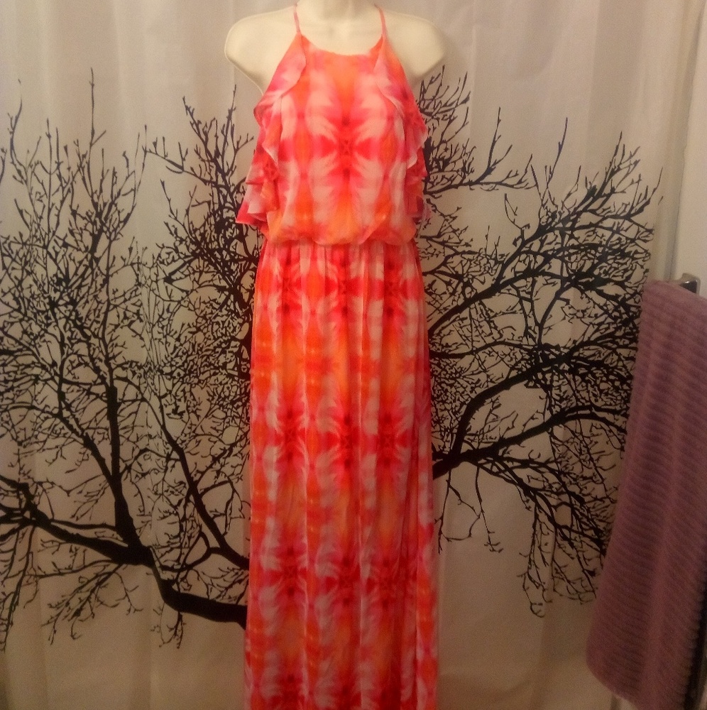 Bisou bisou waterfall top maxi dress. Nwt!